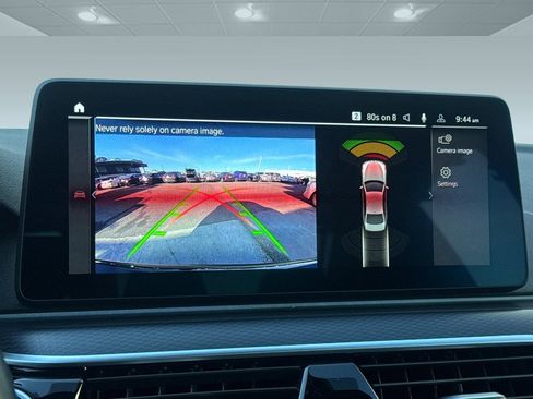 Used 2023 BMW 530e w/ Executive Package image 25