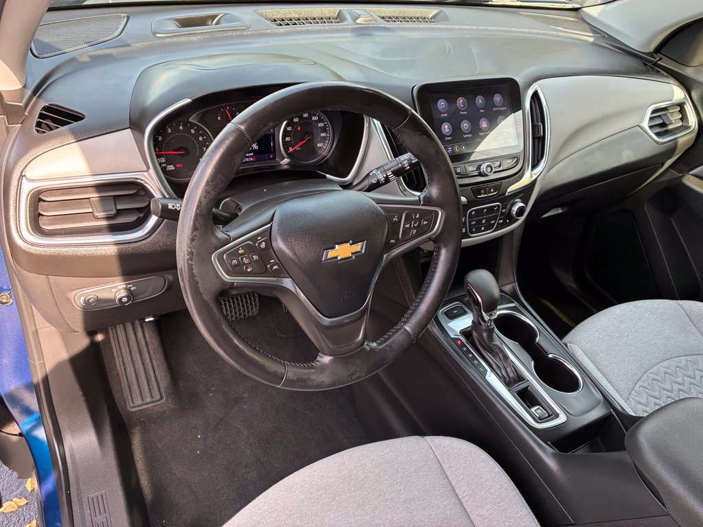 Used 2022 Chevrolet Equinox LT AWD/4WD image 16