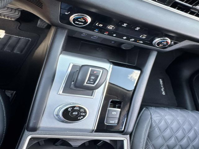 Used 2022 Mitsubishi Outlander SEL FWD image 22