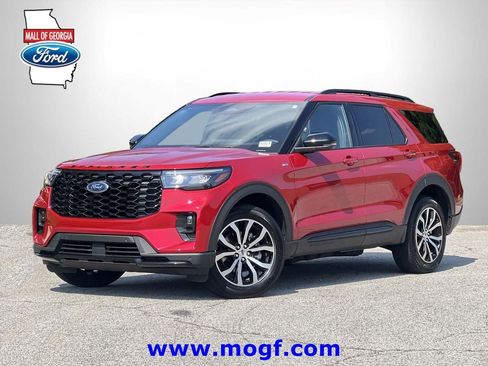 Certified 2025 Ford Explorer ST-Line AWD/4WD image 1