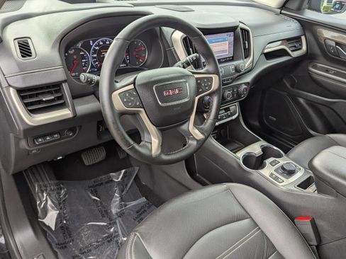Used 2023 GMC Terrain Denali w/ Denali Premium Package image 25