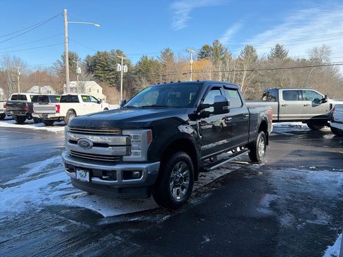 Used 2017 Ford F350 Lariat w/ Lariat Ultimate Package image 3