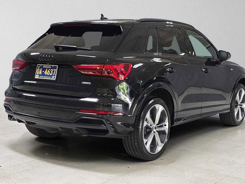 Used 2021 Audi Q3 2.0T Premium Plus w/ Premium Plus Package AWD/4WD image 3