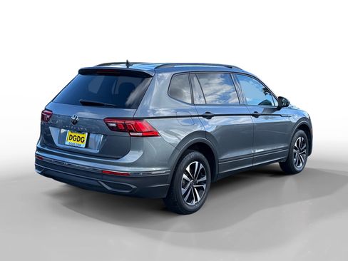 Certified 2023 Volkswagen Tiguan S image 5