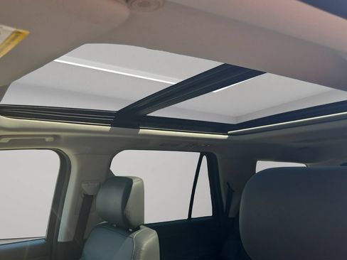 New 2026 Ford Expedition Active AWD/4WD image 26