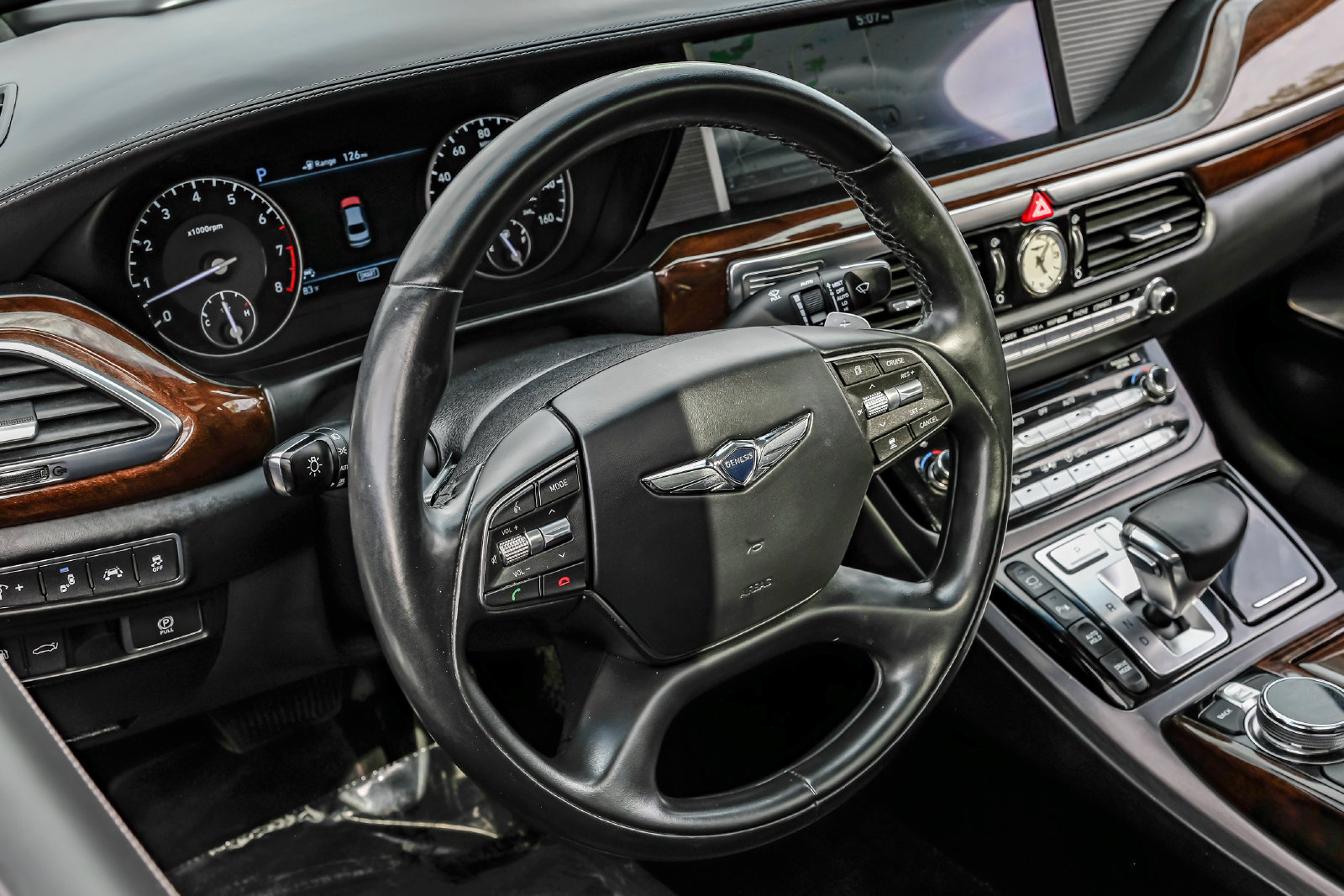 Used 2019 Genesis G90 5.0 Ultimate RWD image 15