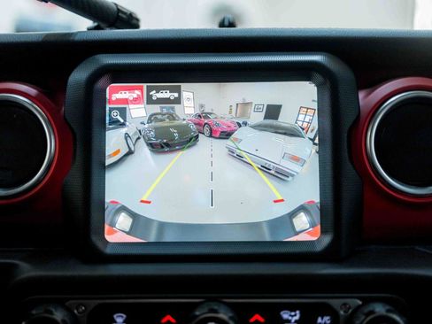 Used 2020 Jeep Gladiator Rubicon image 74