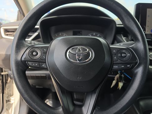 Used 2024 Toyota Corolla LE FWD image 23