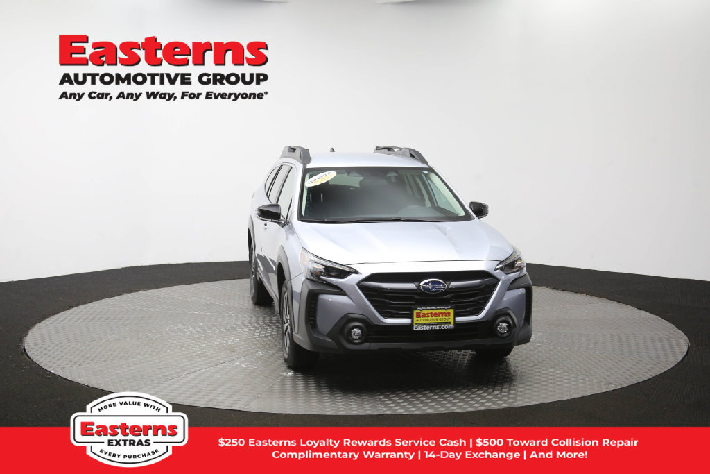 Used 2025 Subaru Outback Premium AWD/4WD image 46