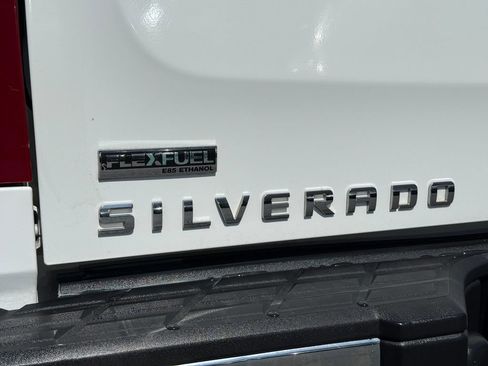 Used 2011 Chevrolet Silverado 1500 LT w/ All-Star Edition RWD image 9