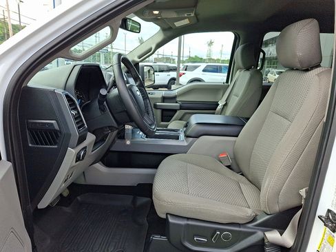 Used 2018 Ford F150 XLT w/ Equipment Group 302A Luxury AWD/4WD image 13