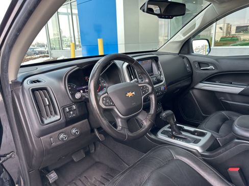 Used 2021 Chevrolet Colorado LT w/ Luxury Package image 16