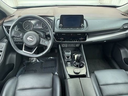 Used 2023 Nissan Rogue SV w/ SV Premium Package image 9