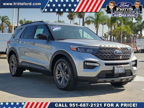 Certified 2023 Ford Explorer XLT w/ Equipment Group 202A RWD image 22