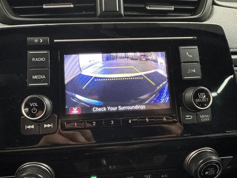 Used 2019 Honda CR-V LX image 21