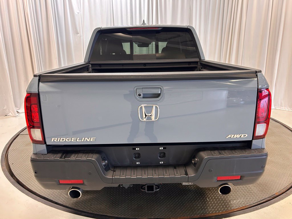 Used 2023 Honda Ridgeline RTL-E image 7