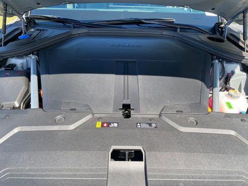 New 2026 Genesis Electrified GV70 image 28