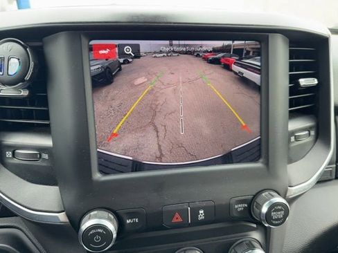 Used 2024 RAM 3500 Big Horn image 11