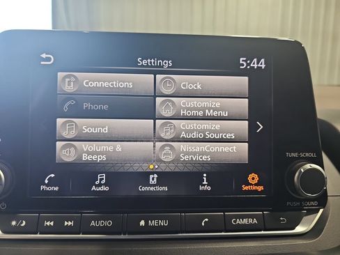 Certified 2023 Nissan Rogue SV AWD/4WD image 22