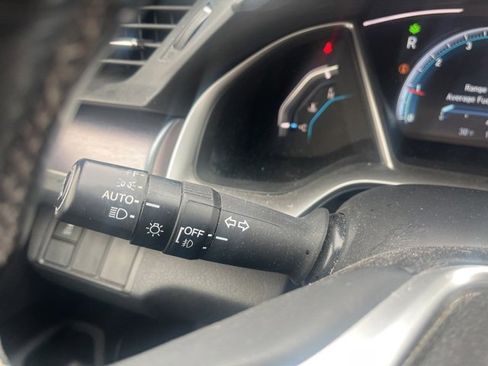 Used 2018 Honda Civic EX-T image 21