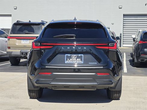 Certified 2024 Lexus NX 250 FWD image 6