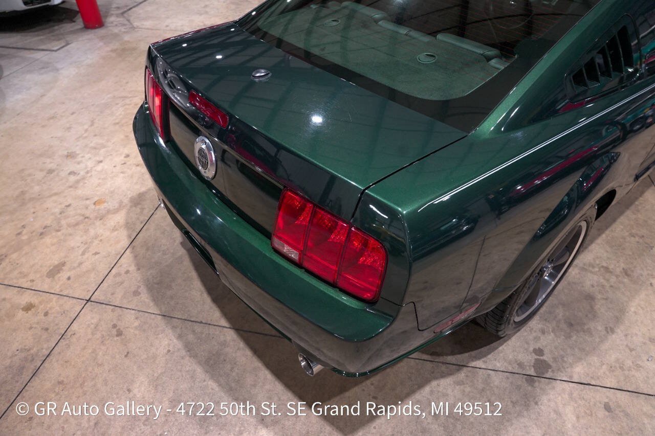 Used 2009 Ford Mustang GT Premium RWD image 20