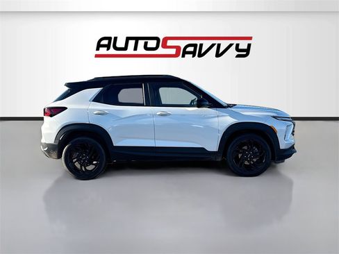 Used 2025 Chevrolet TrailBlazer RS image 8