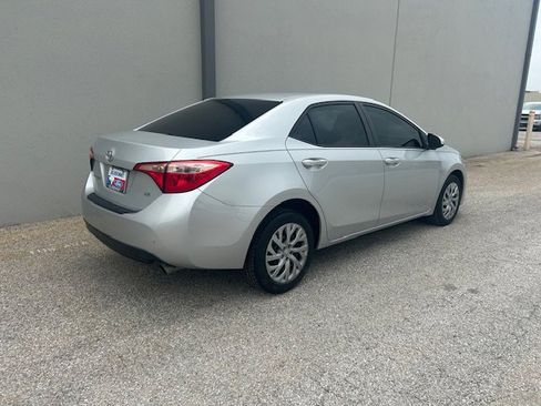 Used 2019 Toyota Corolla LE FWD image 3