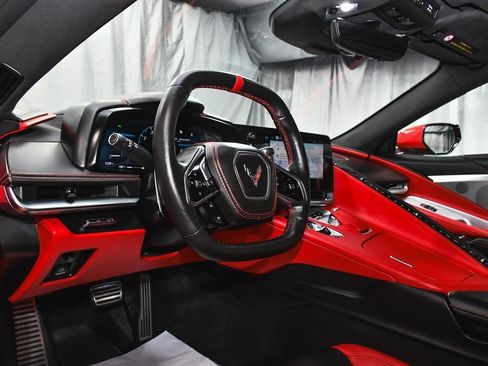 Used 2024 Chevrolet Corvette Stingray w/ Z51 Performance Package image 22