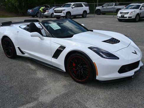 Used 2016 Chevrolet Corvette Z06 w/ 3LZ Preferred Equipment Group image 7