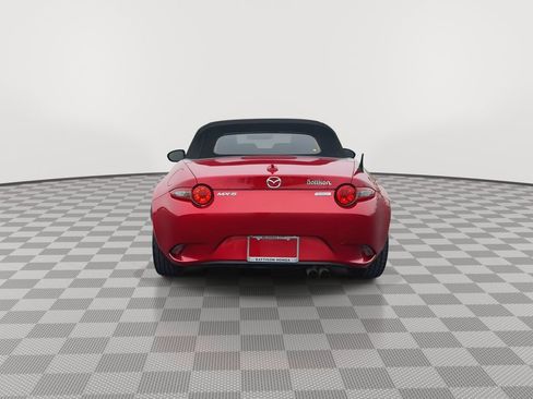 Used 2017 MAZDA MX-5 Miata Grand Touring RWD image 7