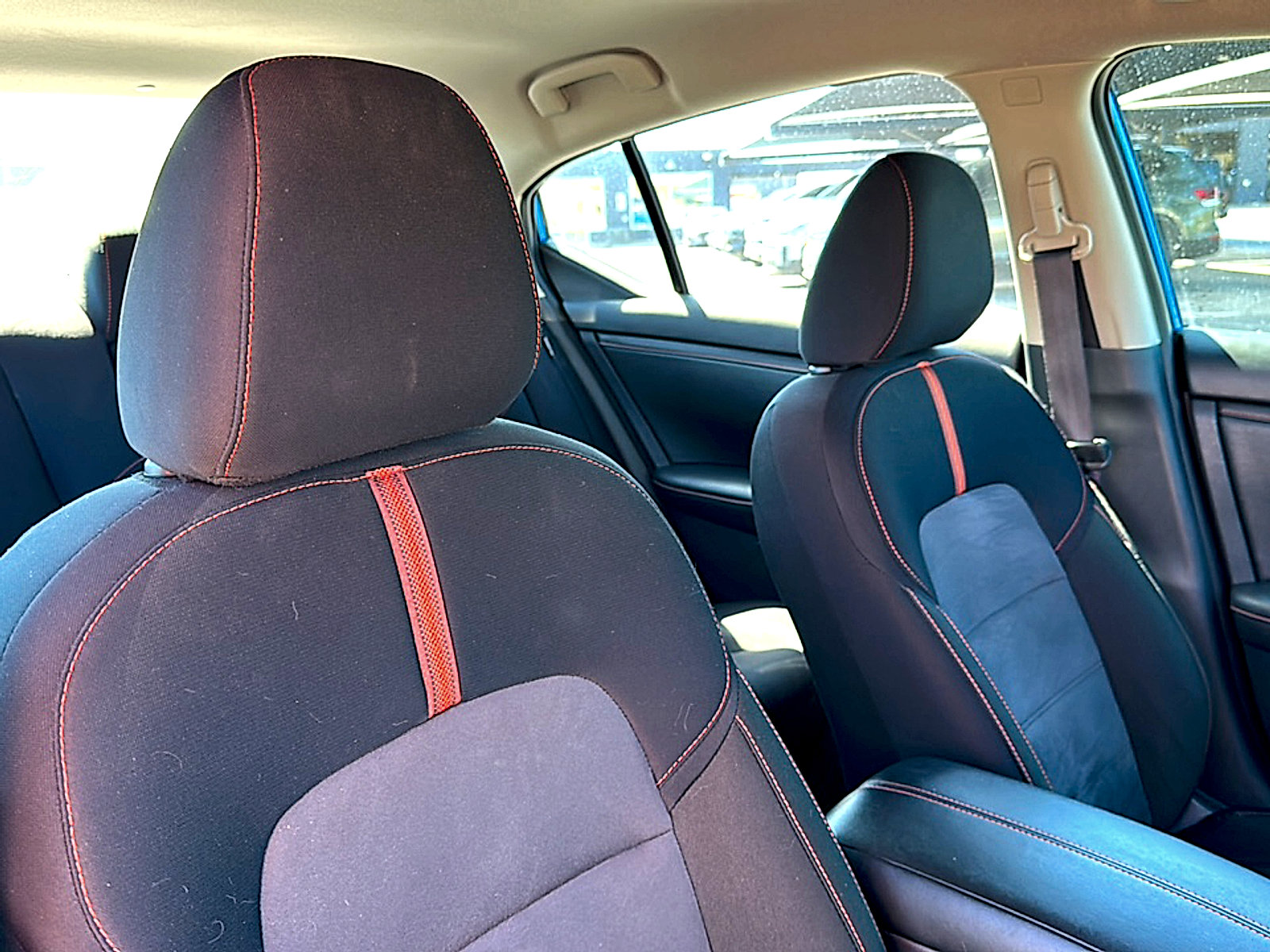 Used 2025 Nissan Sentra SR FWD image 25