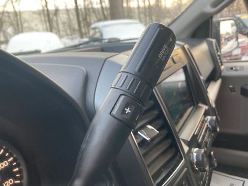 Used 2018 Ford F150 XLT w/ Equipment Group 302A Luxury image 28