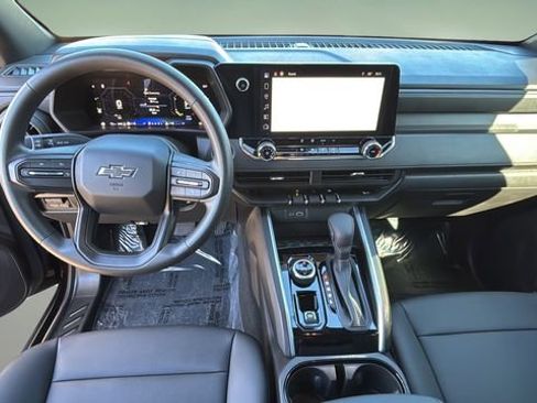 Used 2024 Chevrolet Colorado Trail Boss w/ Advanced Trailering Package image 16