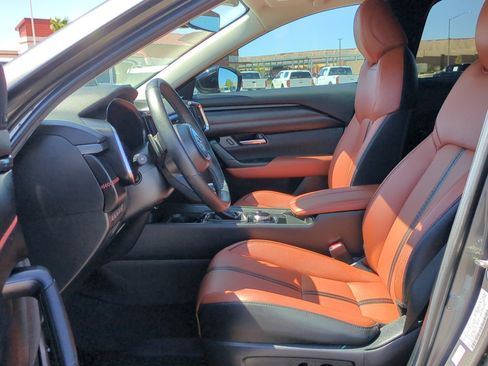Used 2025 MAZDA CX-50 2.5 Turbo w/ Weather Package AWD/4WD image 14