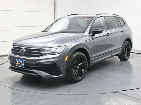 Used 2024 Volkswagen Tiguan SE R-Line AWD/4WD image 1