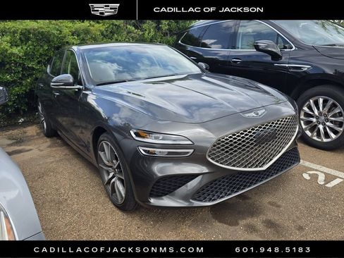 Used 2025 Genesis G70 2.5T RWD image 3