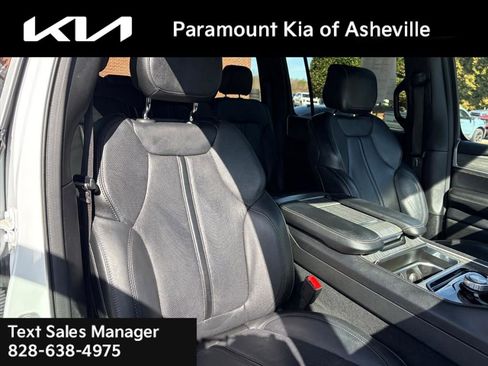 Used 2024 Jeep Wagoneer Series II image 20