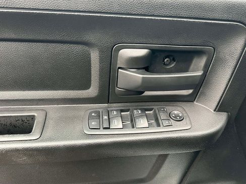 Used 2019 RAM 1500 Tradesman AWD/4WD image 21