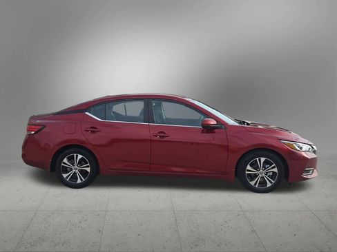 Used 2021 Nissan Sentra SV image 7