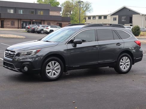 Used 2019 Subaru Outback 2.5i Premium AWD/4WD image 10