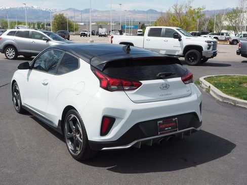 Used 2019 Hyundai Veloster Turbo Ultimate FWD image 5