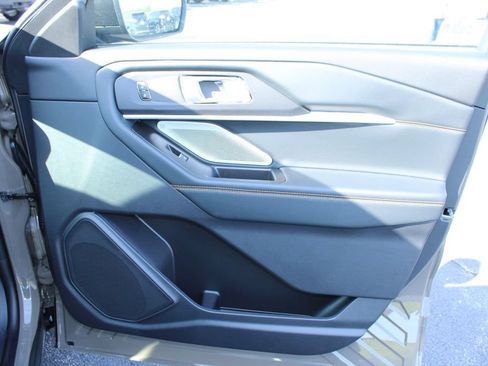 New 2026 Ford Explorer Tremor w/ Tremor Ultimate Package AWD/4WD image 32