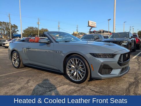 Used 2025 Ford Mustang GT Premium RWD image 2