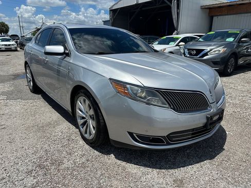 Used 2013 Lincoln MKS FWD image 3