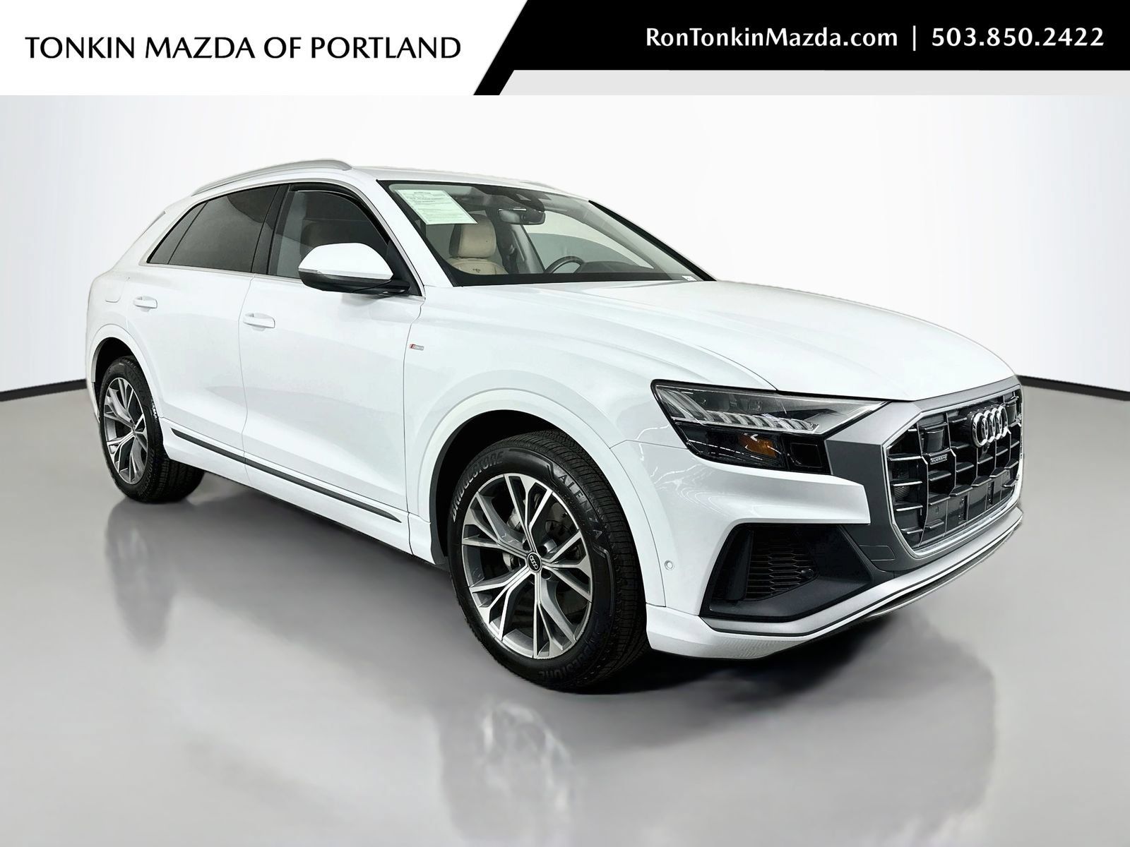 Used 2023 Audi Q8 Premium Plus w/ Premium Plus Package AWD/4WD image 1