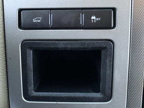 Used 2015 Ford Expedition EL XLT w/ Equipment Group 201A image 20