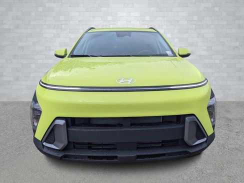 New 2025 Hyundai Kona SEL image 3