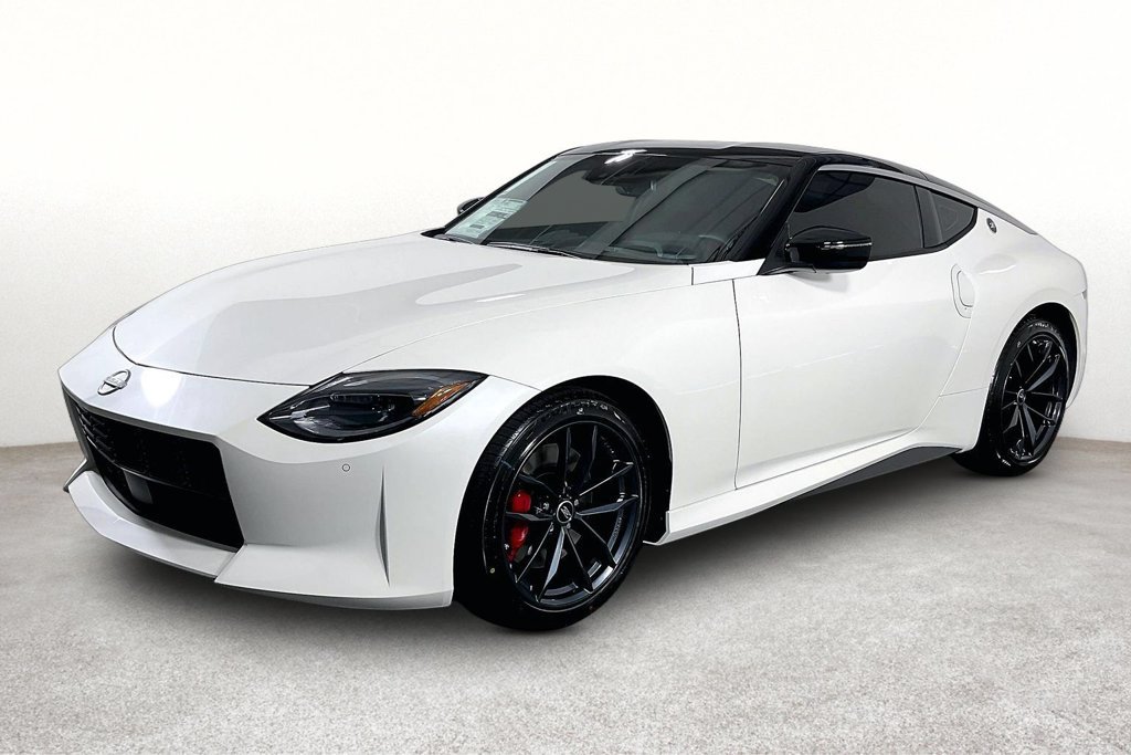 New 2026 Nissan Z Performance w/ Floor Mat Package RWD image 4