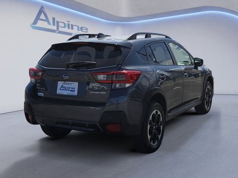 Used 2023 Subaru Crosstrek 2.0i Premium image 5